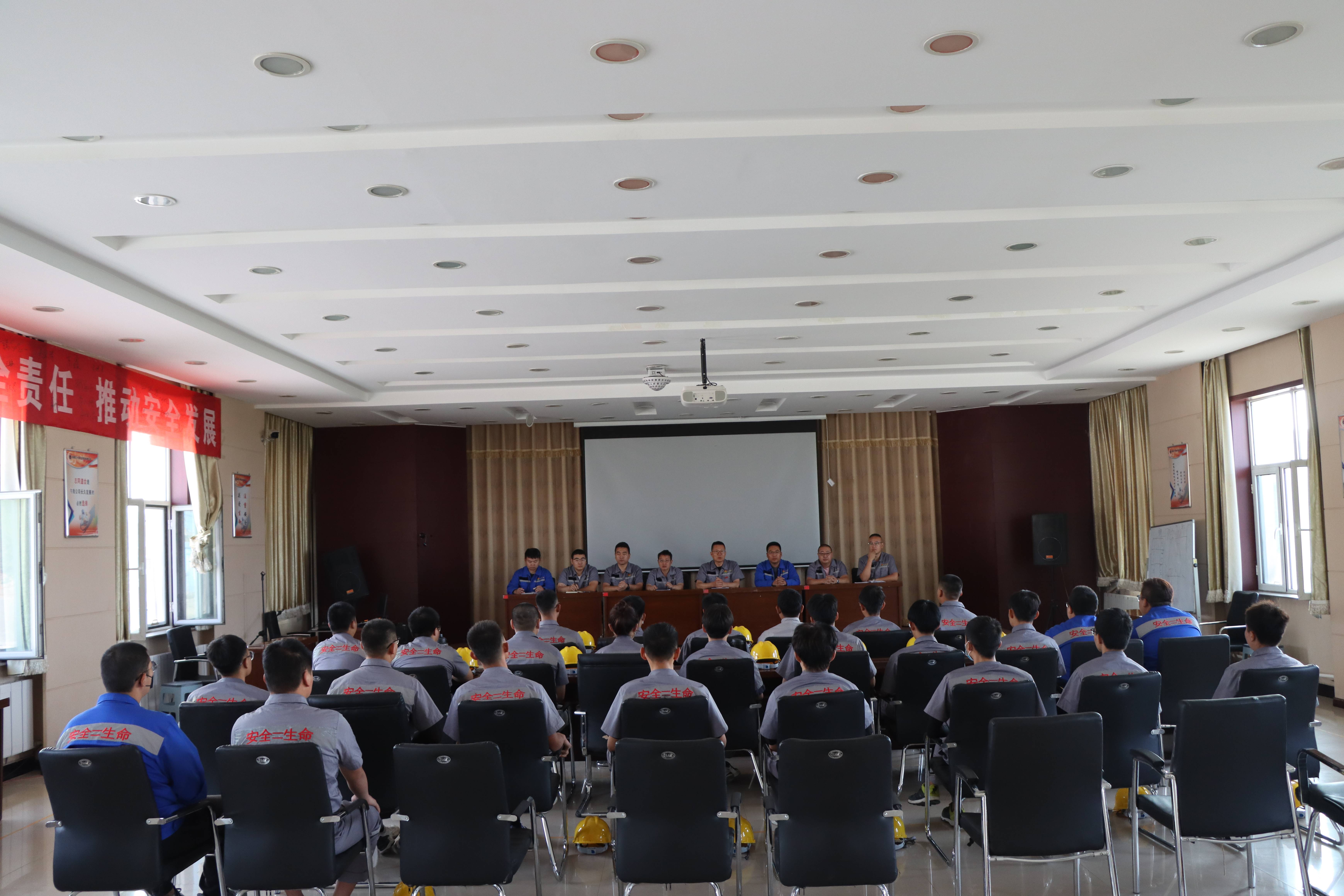 青春进一线，，轮岗中学会自我提升 BEATS官网内蒙公司第三期大学生轮岗学习改式起头